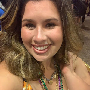 Meet your Posher, Danielle